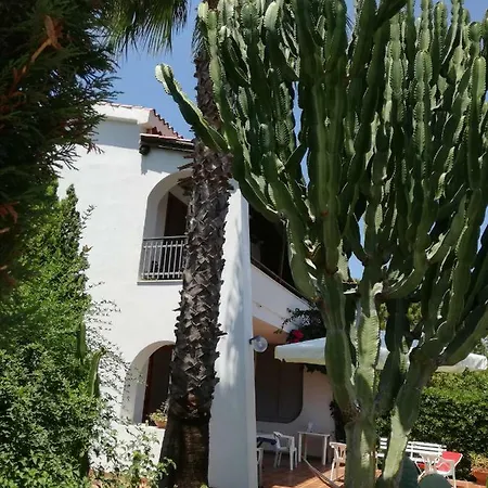 Baia Di Arcile, A 2 Passi Dal Mare Incantato Διαμέρισμα *
